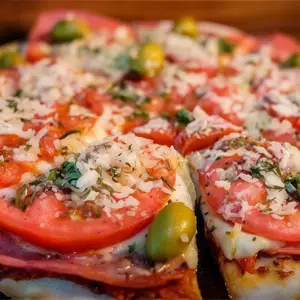 Pizza napolitana con jamón