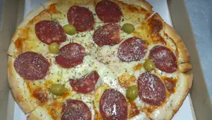 Pizza calabresa