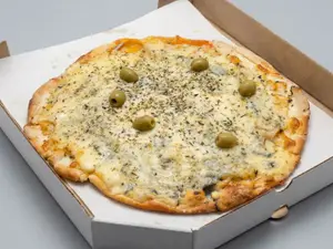 Pizza Con Roquefort Y Cebolla