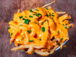 Papas Fritas Con Cheddar