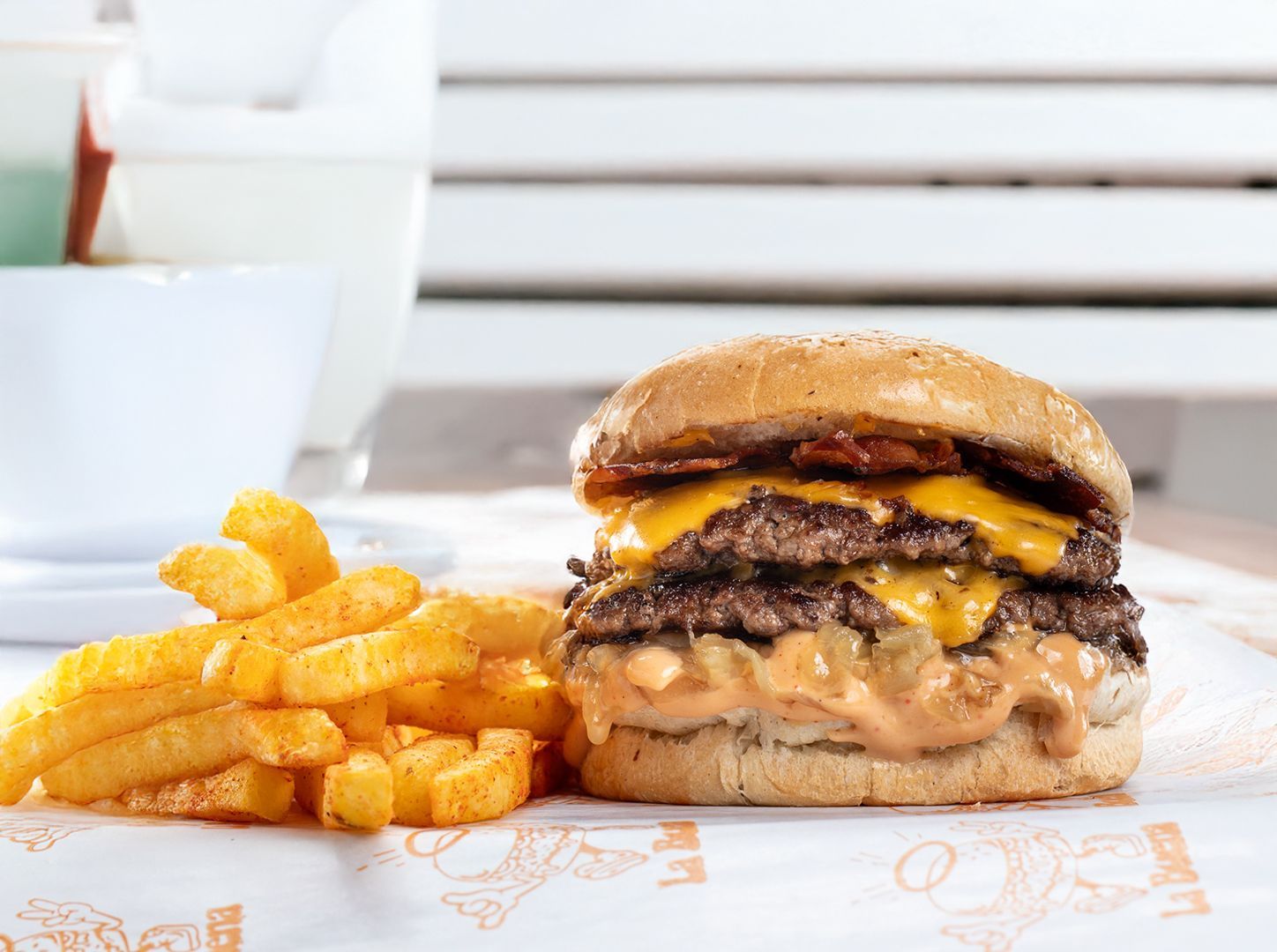 Portada de El Bueno Burgers Olivos