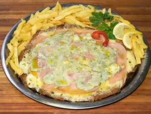 Milapizza al roquefort con jamón para 3 perso