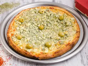 Pizza de jamón y roquefort g