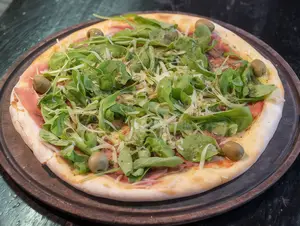 Pizza de rúcula g