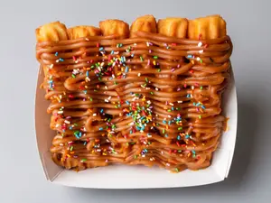 Churros rellenos chocolate x 6
