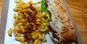 Caja De Lomo Del Club Para Compartir