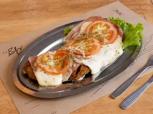 Milanesa Napolitana