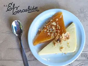 Queso y Dulce