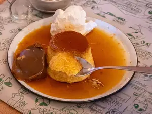 Flan casero mixto