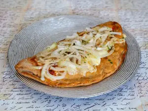 Calzone con cebolla