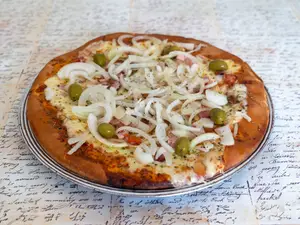Fugazzetta de la casa con panceta