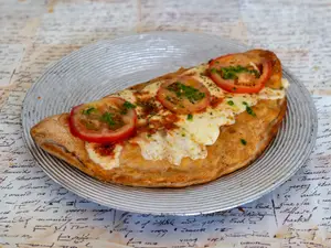 Calzone con tomate