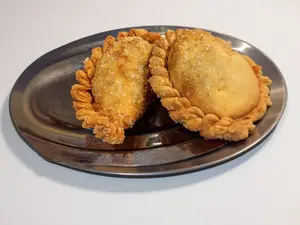 EMPANADA DE CARNE