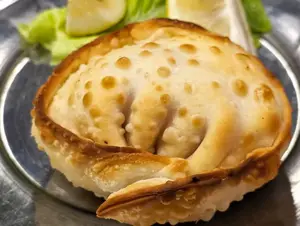Empanada de jamón y queso