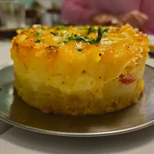 Tortilla de papa y champiñones