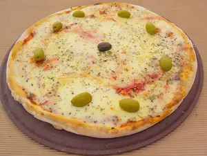 Pizza con muzzarella