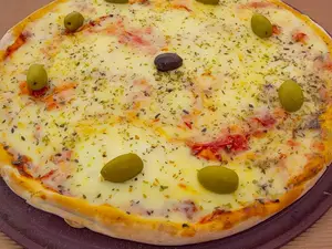 Pizza El Gato Negro especial