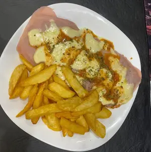 Suprema napolitana con guarn.