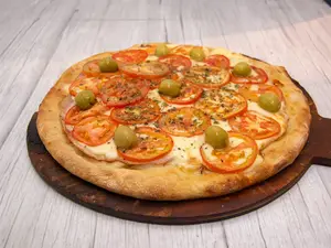 Pizza napolitana con jamón