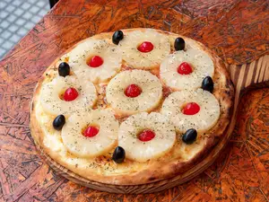 Pizza con anana