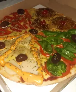 Pizza cuatro estaciones