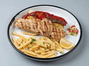Sándwich de pollo especial