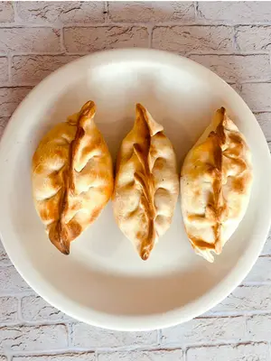 Empanada De Pollo