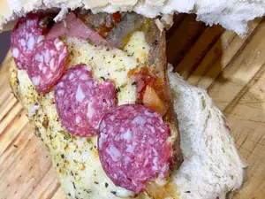 Sandwich de matambre calabresa
