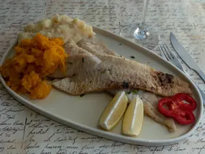 Filete de merluzon grille