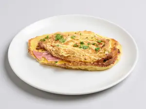 Omelette de jamón y queso