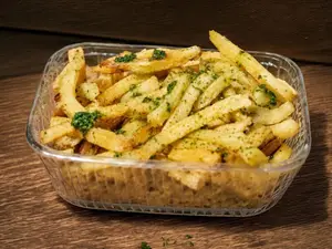 Porción de papas fritas c/provenzal