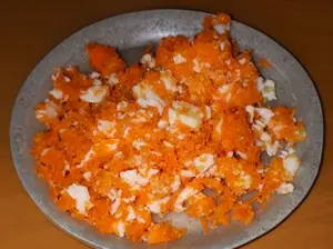 Ens- zanahoria, tomate y huevo