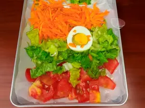 Ensalada tomate y zanahoria