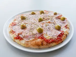 Pizza de jamón