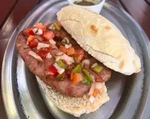 Super choripan