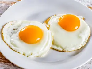 2 huevos fritos