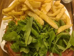Milanesa ruculas y toma para 1