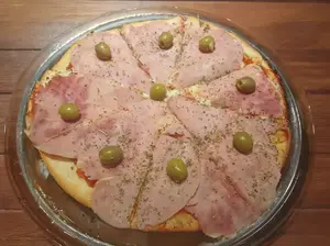 Muzza con jamon chica