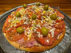 Pizza americana chica