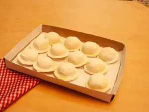 Caja sorrentinos de jam/queso