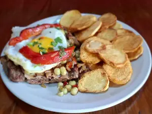 Bife de chorizo a la riojana