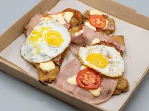 2 super napos c huevos y fri