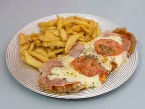 3 MILA NAPO CON FRITAS