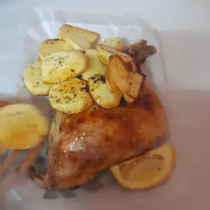 3 POLLO AL HORNO CON GUARN
