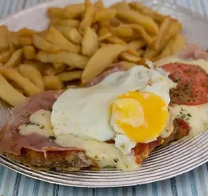 5 milas napo c huevo y fritas