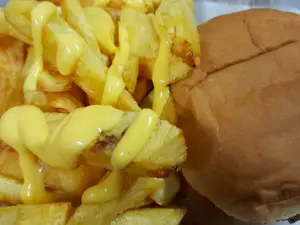 HAMB COMPLETA CON FRITAS