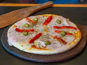 pizza jamon y morron