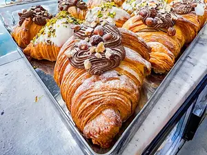Croissant con nutella
