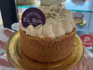 Mini key lime pie