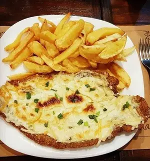 Mila Al Roquefort Con Fritas